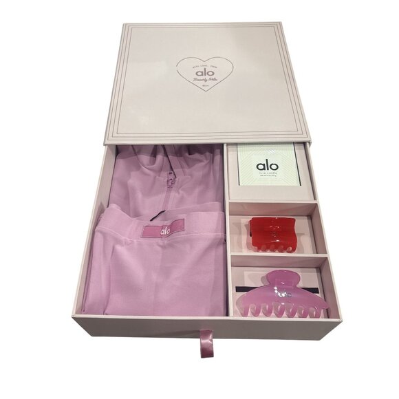 ALO Yoga Accessories - Sincerely, ALO Valentines Influencer PR Set